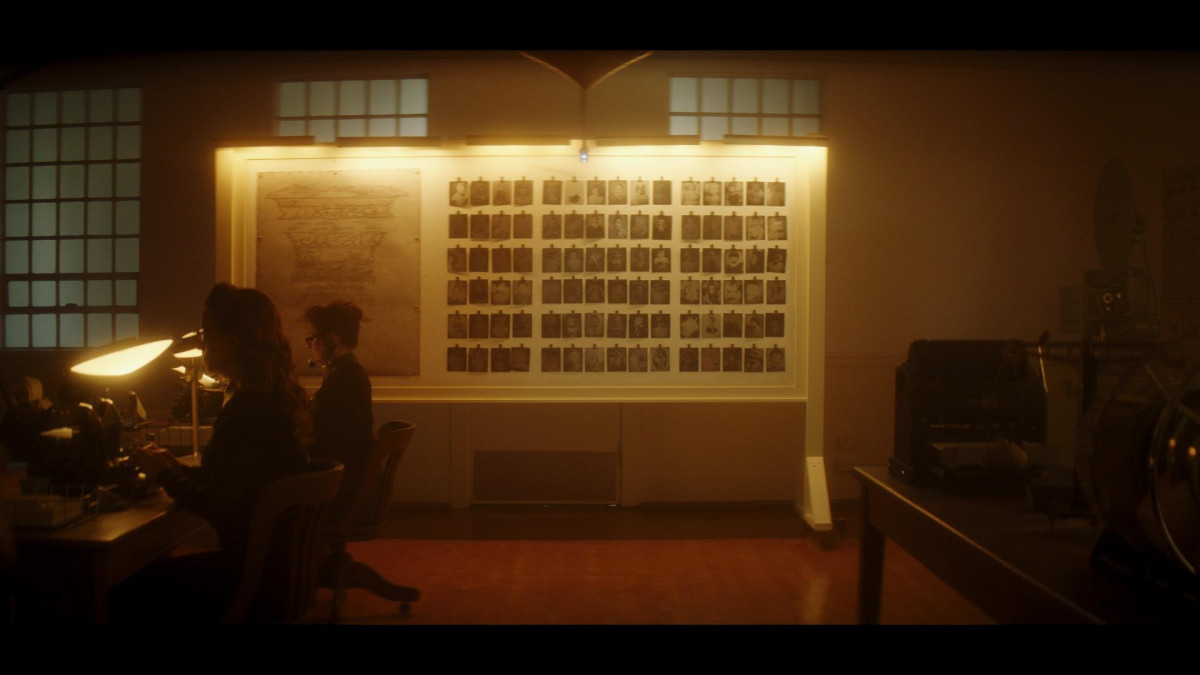 dead boy detectives pt1 a032c014 2112203z 211221 002924